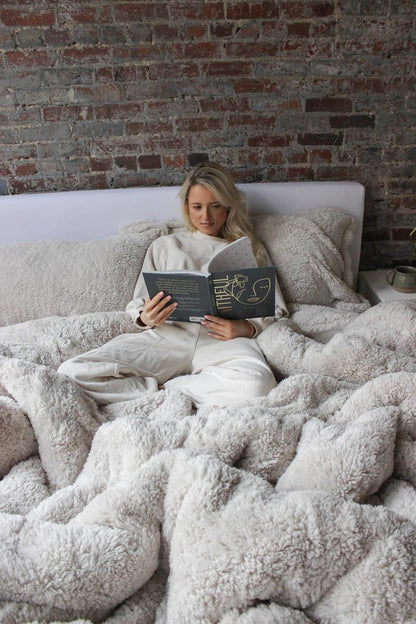The Plushest™ Oversized Weighted Comforter