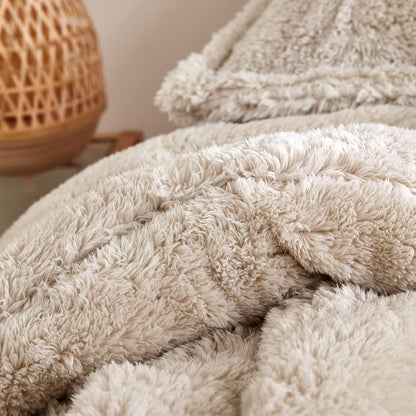 The Plushest™ Oversized Weighted Comforter