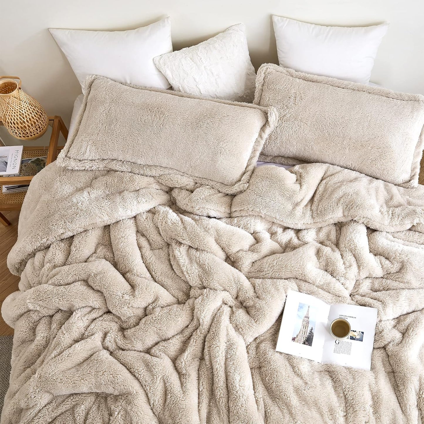 The Plushest™ Oversized Weighted Comforter
